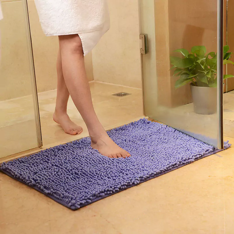 Как правильно стирать коврики для ванной